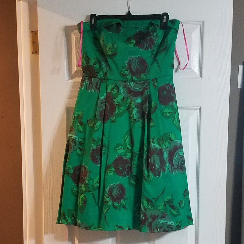 Betsey Johnson floral cocktail dress